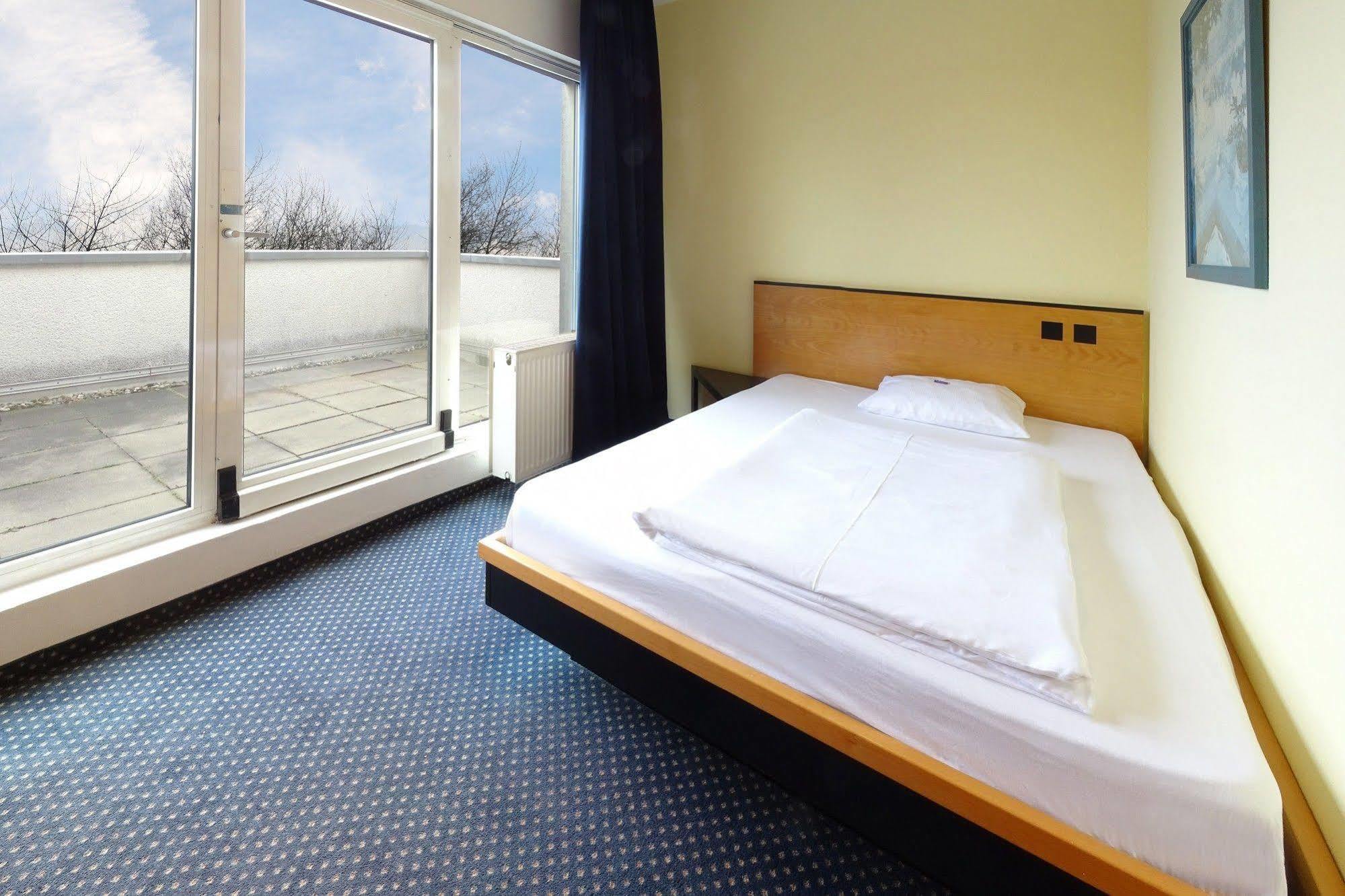 Plaza Suites Ruesselsheim Luaran gambar